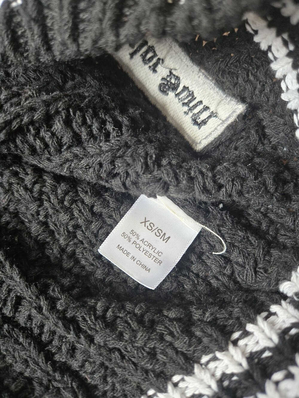 The Cardigan Department Taylor Swift Rep Cardigan - Picture 6 of 6